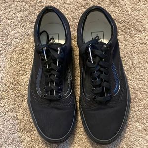Vans Old skool triple black shoes W8.5
